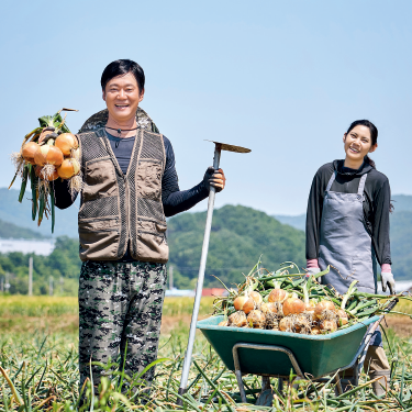 아버지를 위한 헌신, 고향에서의 새로운 출발