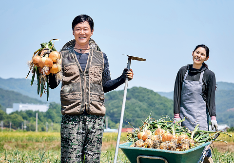 아버지를 위한 헌신, 고향에서의 새로운 출발